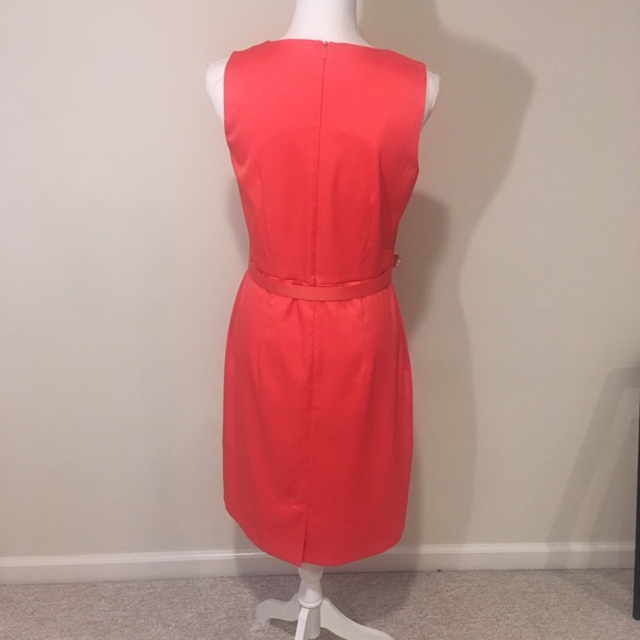 Dress - Picture 3 of 4